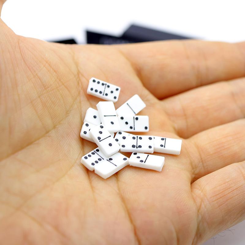 1 Set 1:12 Poppenhuisaccessoir - Board Game Monopoli recensie en prijs